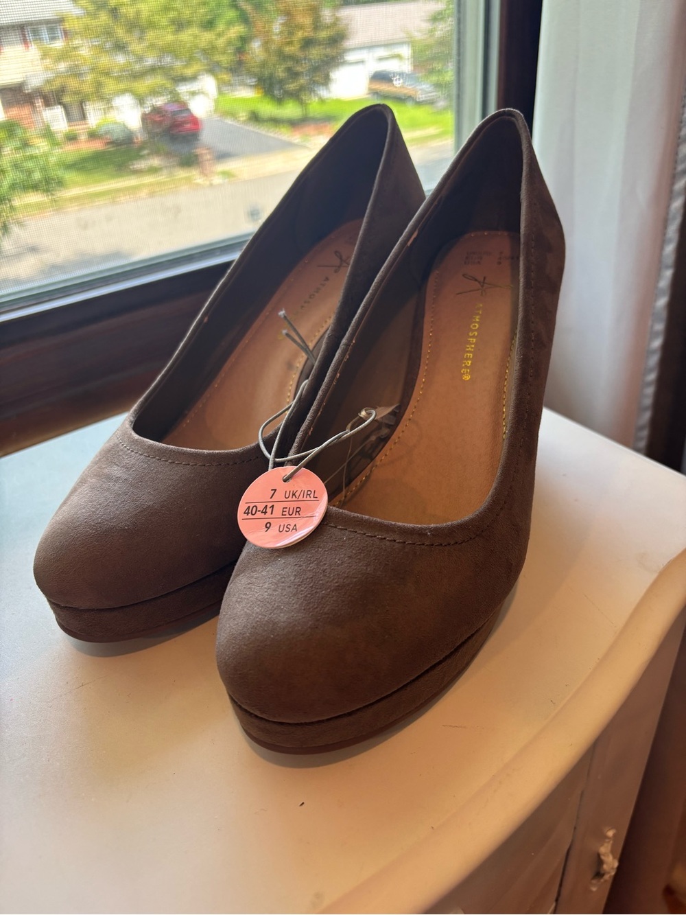 Primark Brown Suede Platform Pumps
